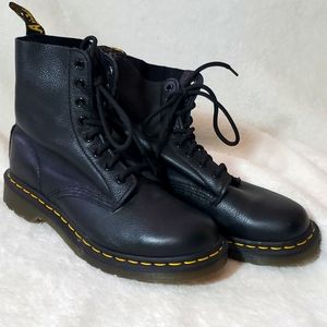 Dr. Martens 1460 boots